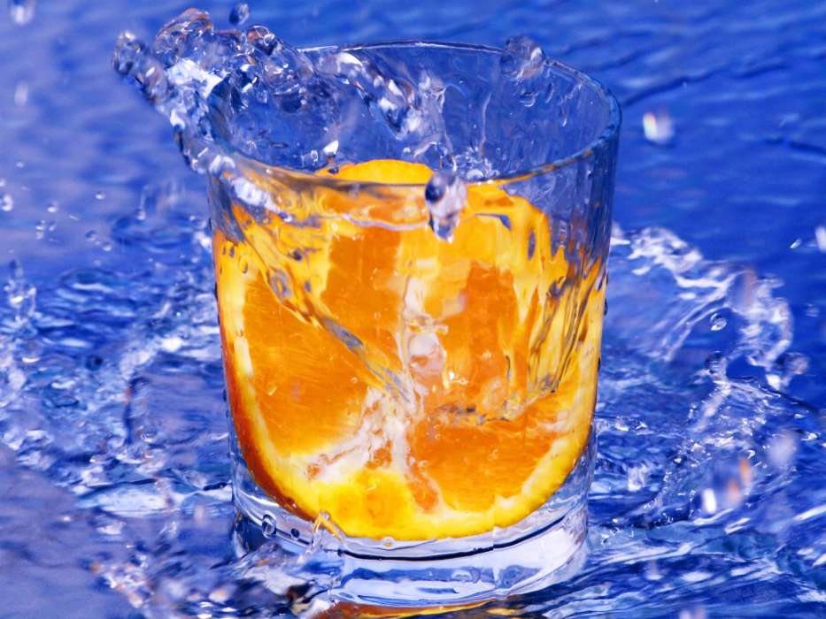 Water, Oranges, Objects
