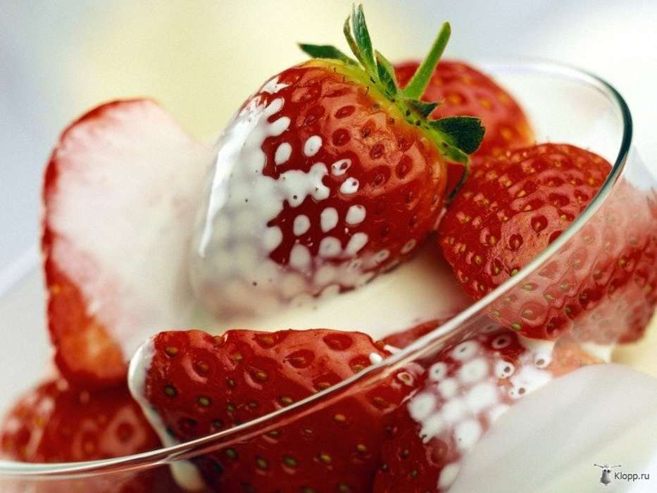 Dessert, Food, Strawberry