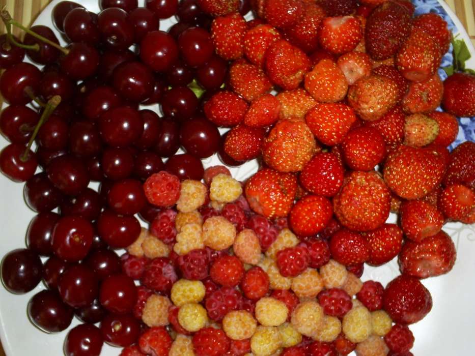 Fruits, Food, Strawberry, Cherry, Raspberry, Berries