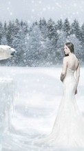 Scaricare immagine Animals, Humans, Winter, Girls, Snow, Bears sul telefono gratis.