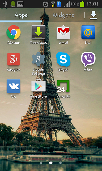 Screenshot dello Schermo Pairs: Eiffel tower sul cellulare e tablet.